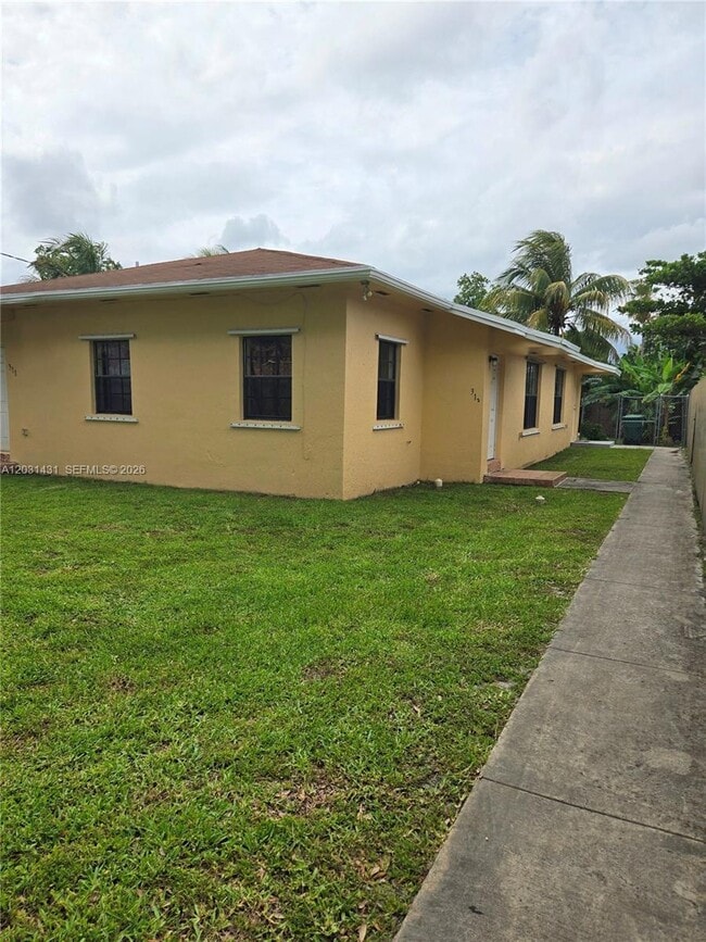 Building Photo - 313 NW 97th St