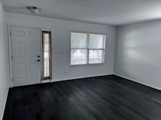 Building Photo - 3621 Sumac Dr
