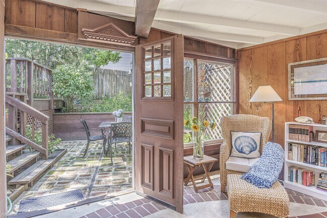 Foto del edificio - 2 br, 1 bath House - 3876 Huckleberry Hill