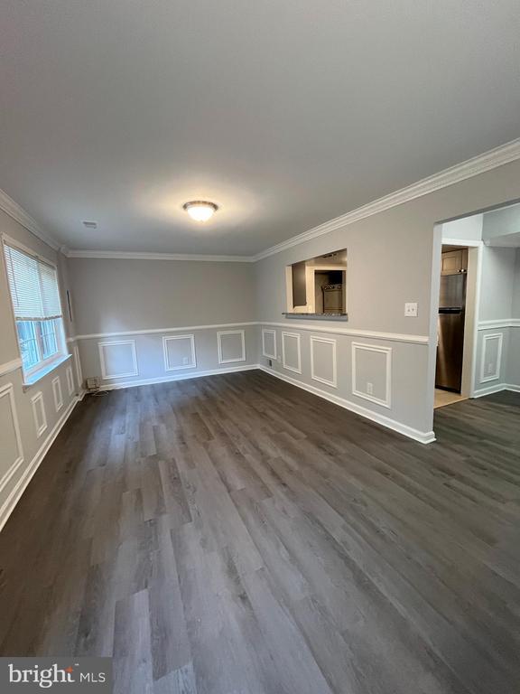 Building Photo - 9880 Hagel Cir