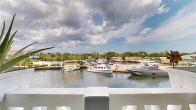 Building Photo - 13105 Ixora Ct