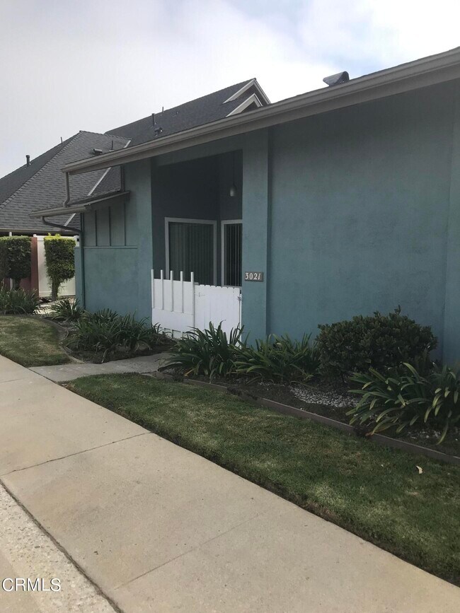 Building Photo - 3021 E Harbor Blvd