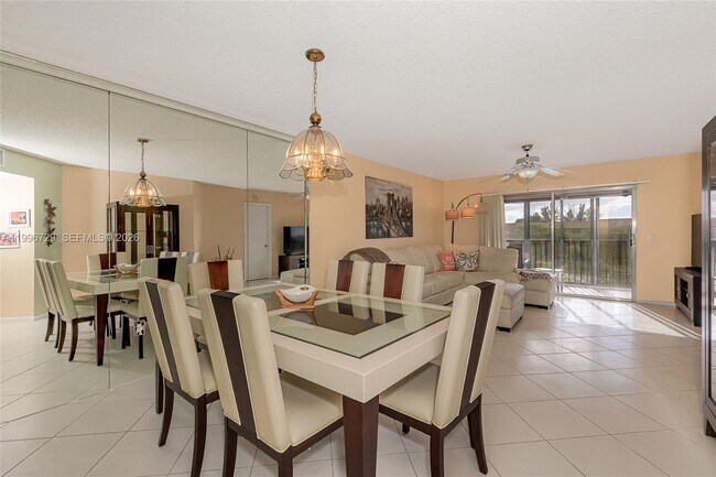 Foto del edificio - 950 SW 138th Ave
