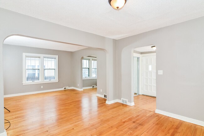 Foto del edificio - Cozy 2 Bedroom, 1 Bathroom House in St. Paul!