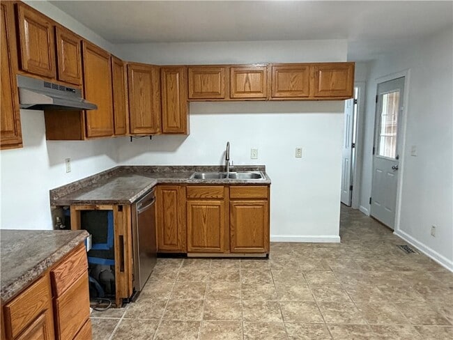 Building Photo - 309 Funston Ave