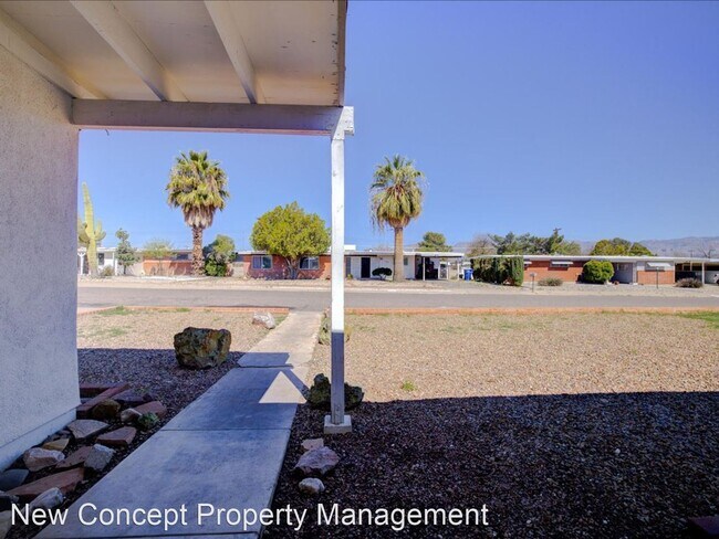 Building Photo - 5 br, 2 bath House - 7310 E 28th St