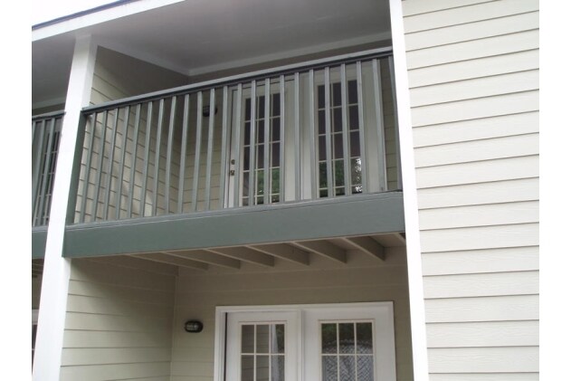 Balcony - Del Rey Terrace Apartments