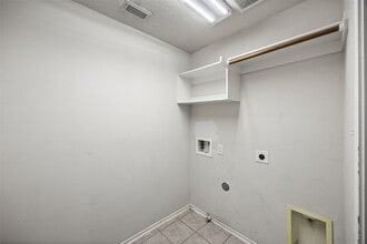 Building Photo - 12427 Oriole Lake Way Building Photo - 12427 Oriole Lake Way