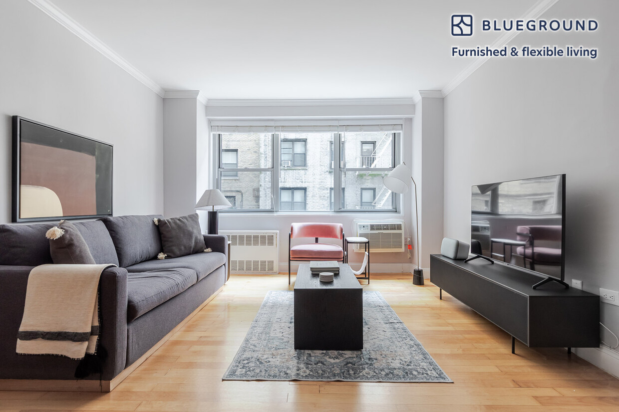 Foto principal - 50 W 97th St