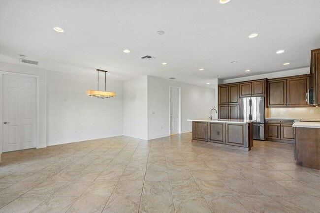 Foto del edificio - 14579 White Jade Terrace