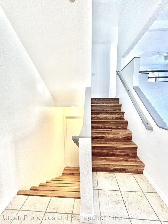 Foto del edificio - 2 br, 2.5 bath House - 124 Cityhomes Lane