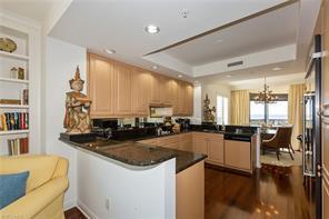 Foto del edificio - 8930 Bay Colony Dr