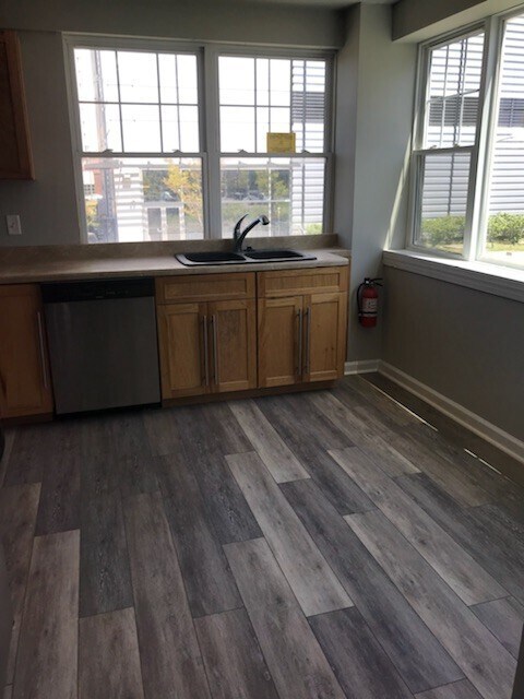 Building Photo - 116 S Massachusetts Ave