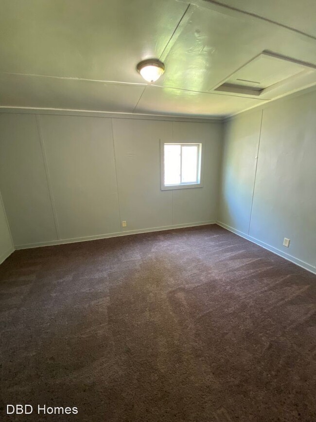 Building Photo - 3 br, 1 bath House - 1105 Milton St.