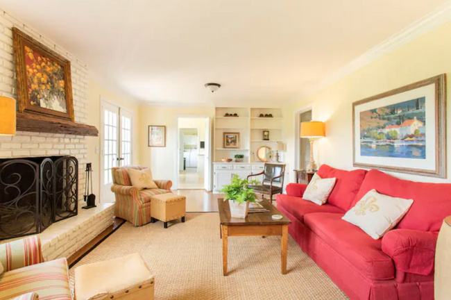 Foto del edificio - 104 Steeplechase Ln