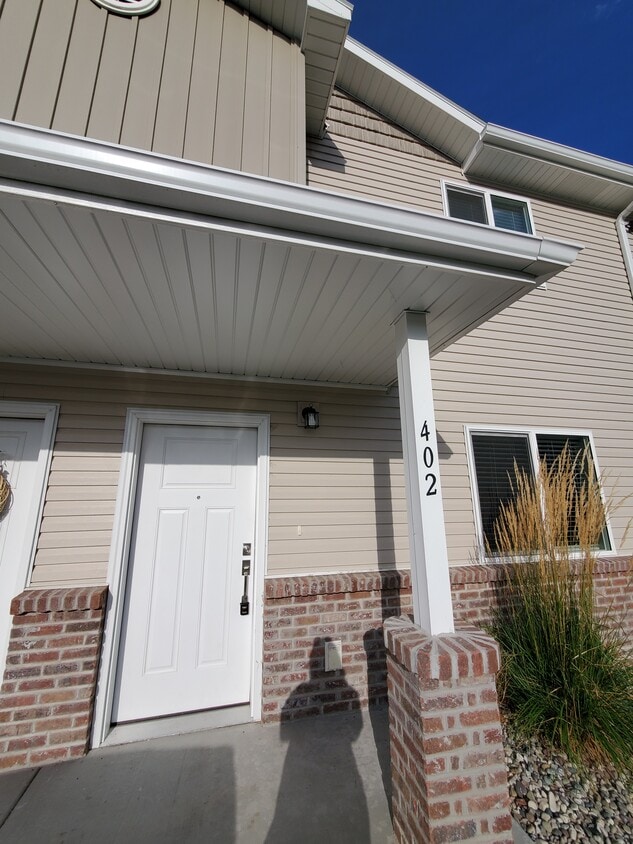 2001 Lawrence Ln, Blackfoot, ID 83221 Townhome Rentals in Blackfoot
