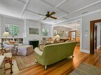 Sala de estar - 637 40th St