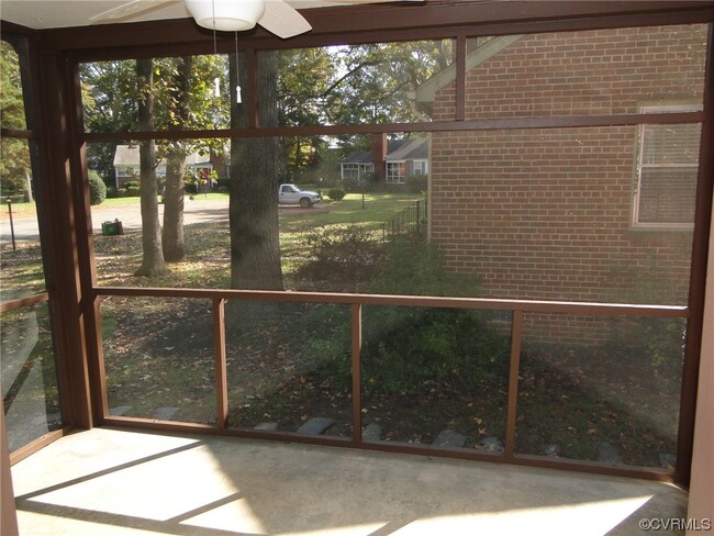Building Photo - 5207 Lee Ave