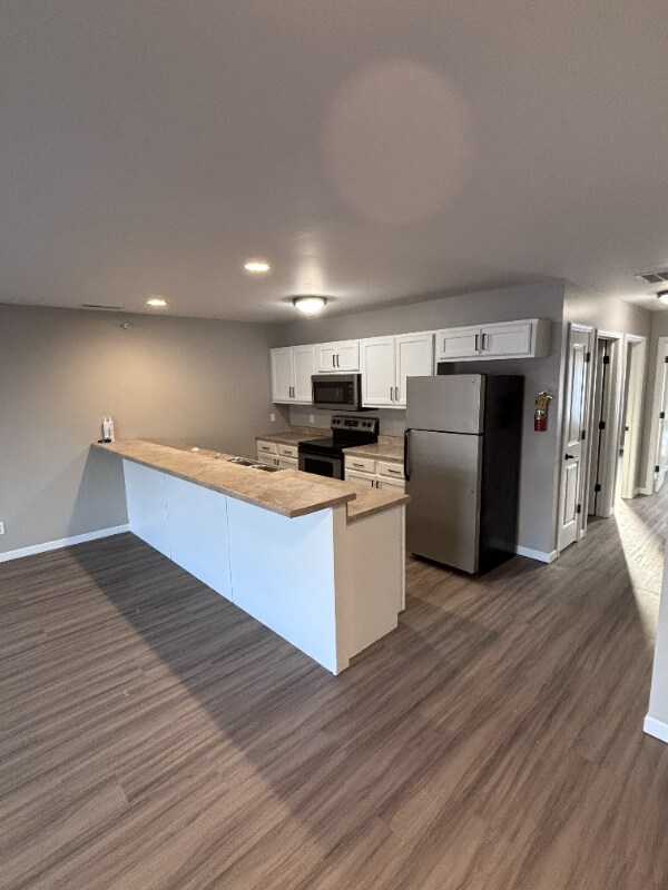 Foto del edificio - 609 1st Ave SW