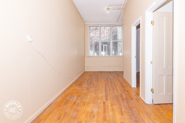 Foto del edificio - 175 Stockholm St