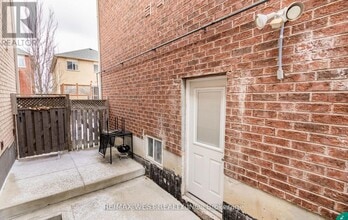 Building Photo - 157 Hollywood Hill Cir