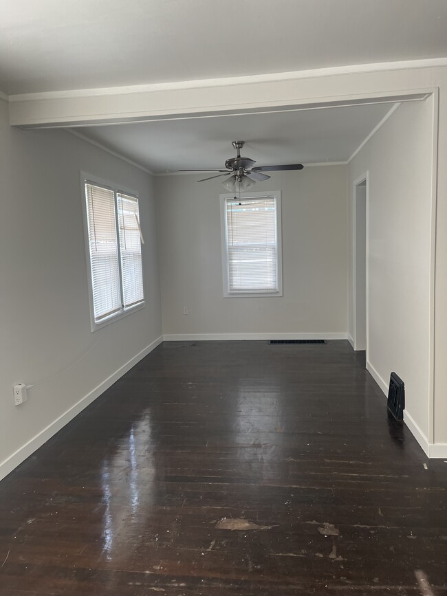 Building Photo - 1408 Black Ct