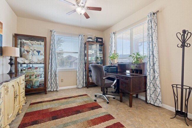 Building Photo - Beaming 4 Bedroom, 2.5 Bath, Corner Lot Ho...