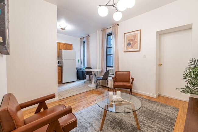 Foto del edificio - 146 E 56th St