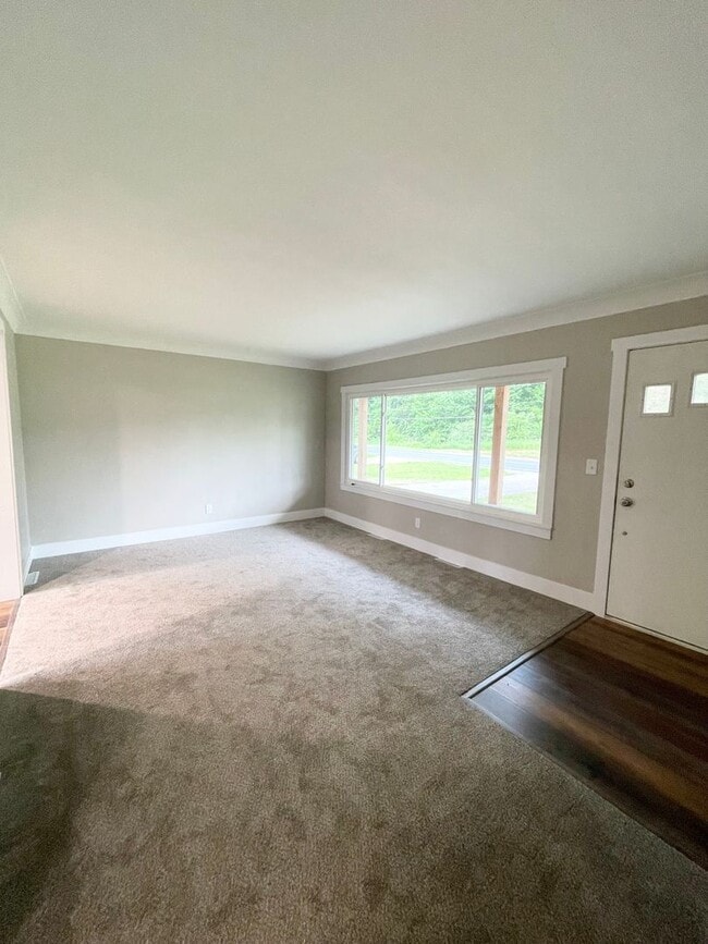 Building Photo - Two Bedroom Home in Vicksburg