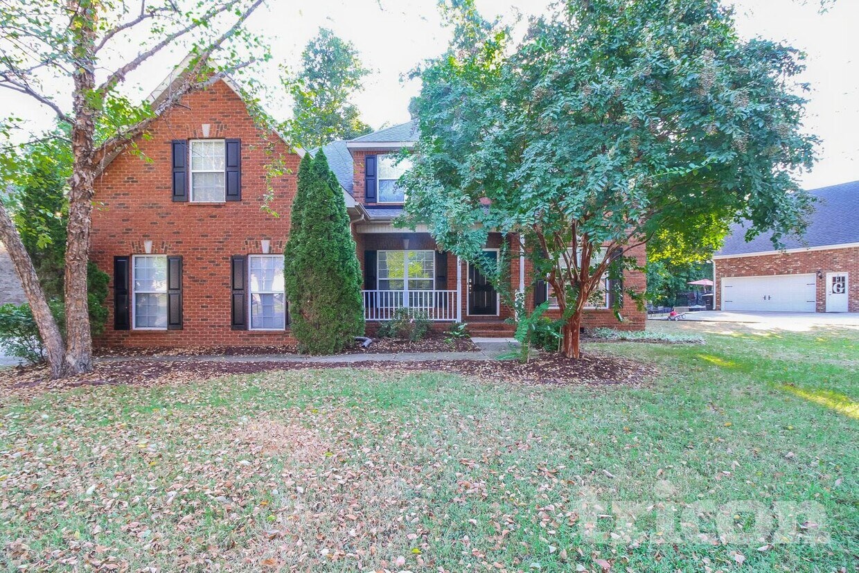 Primary Photo - 746 Sergio Ave