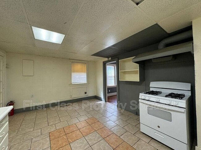 Photo - 1400 NW 22nd St House