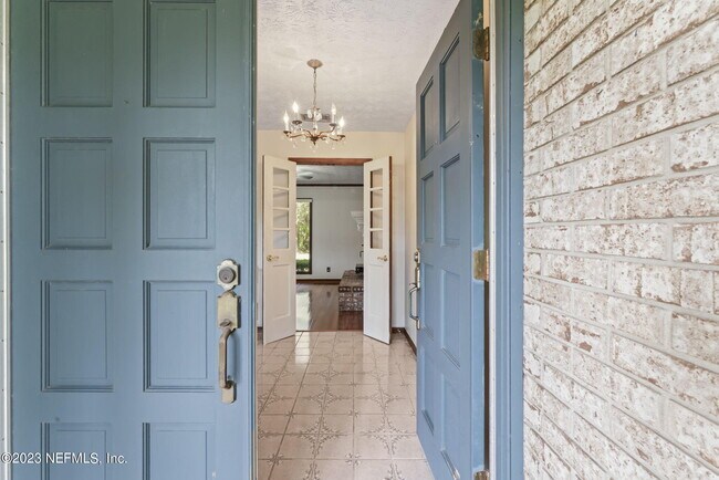 Foto del edificio - 17028 Eagle Bend Blvd