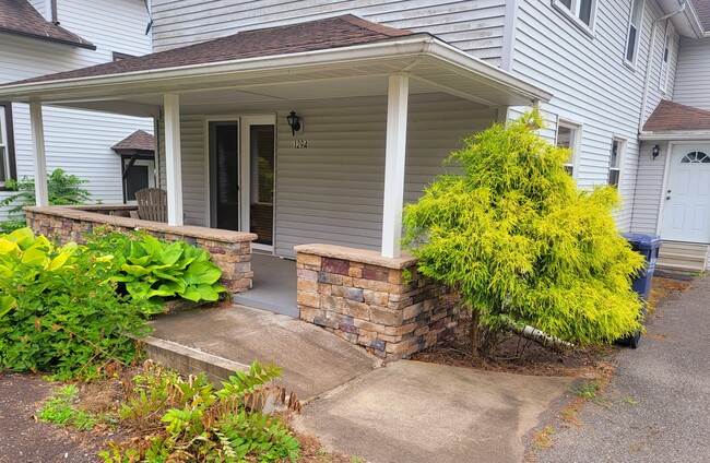 FRONT VIEW WITH COVERED PORCH - 1294-201 Bloom Rd