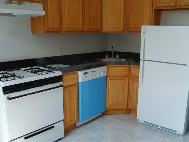 Interior - 1020 Bedford Avenue