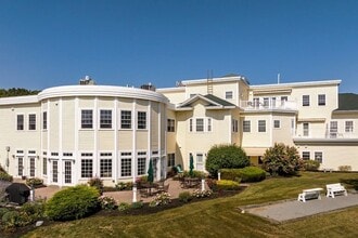 Building Photo - 118 Secretariat Wy