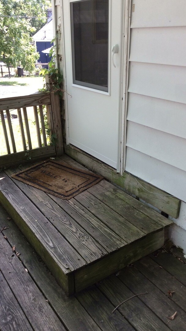 Foto del edificio - Available August 18th, 2026!