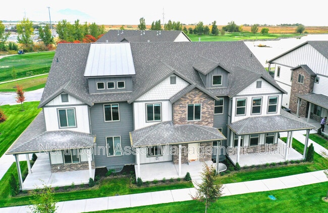 Building Photo - 1878 Springwater Dr