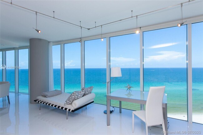 Foto del edificio - 2711 S Ocean Dr