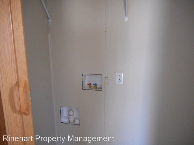 Foto del edificio - 2 br, 1 bath House - 324 Marshall Street