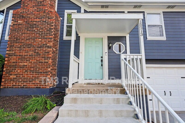 Building Photo - 15213 S Seminole Dr