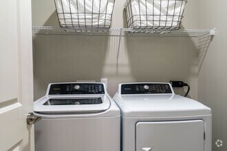 2BR, 2BA - 1,128SF - LUCA St. Augustine