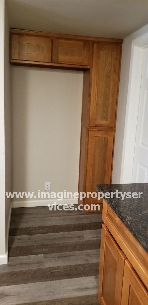Building Photo - 1bd 1 bath Cottage for Rent Shingle Springs