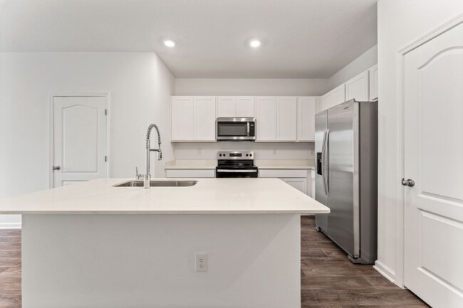 Foto del edificio - 5966 Ortega Hills Dr