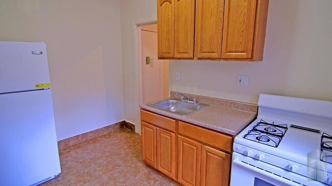 Foto del edificio - 1629 Walton Ave