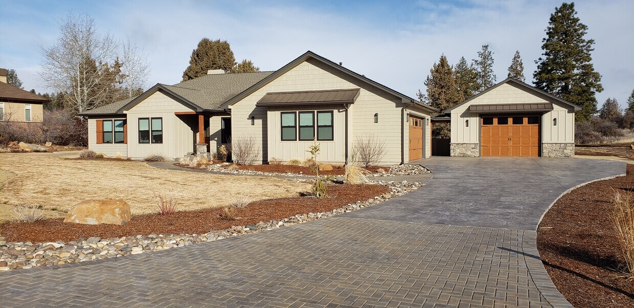 11951 Crossbill Dr, Klamath Falls, OR 97601 House Rental in Klamath