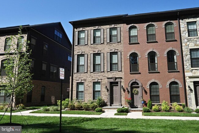 Foto del edificio - 4388 Fair Lakes Ct