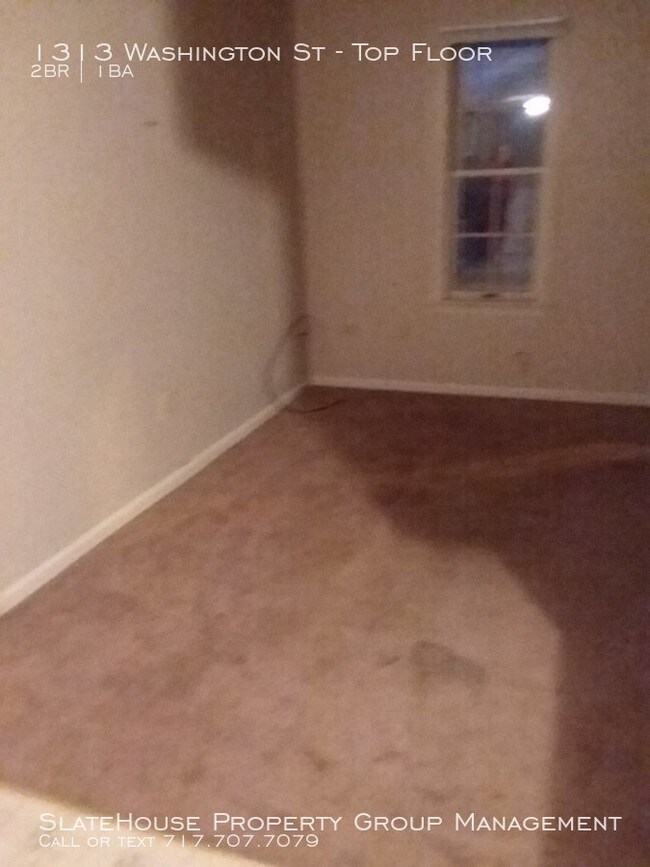 Building Photo - 2 Bedroom apartment on 2nd floor