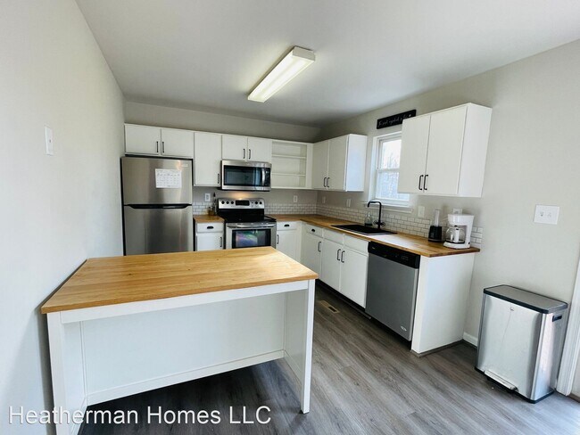 Foto del edificio - 3 br, 2.5 bath House - 4 Oakview Court