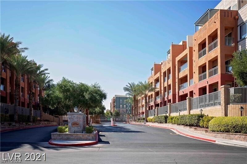 47 E Agate Ave Unit 208, Las Vegas, NV 89123 Condo for Rent in Las