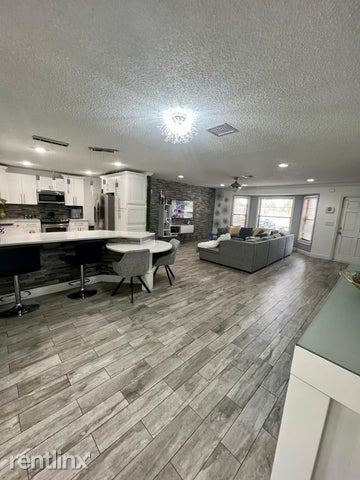Building Photo - 3 br, 2 bath House - 1492 Scottsdale Rd N